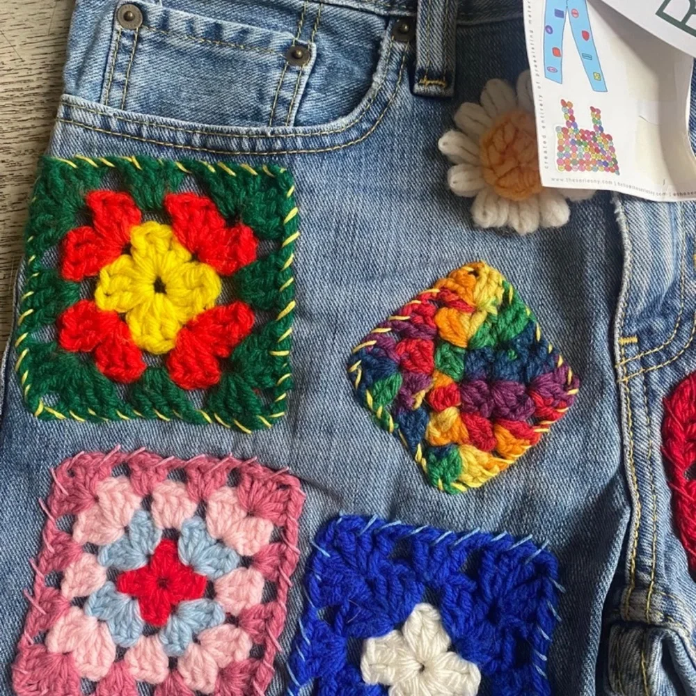 Urban Outfitters THE SERIES Granny Denim Short NWT SZ 31” - Picture 6 of 7